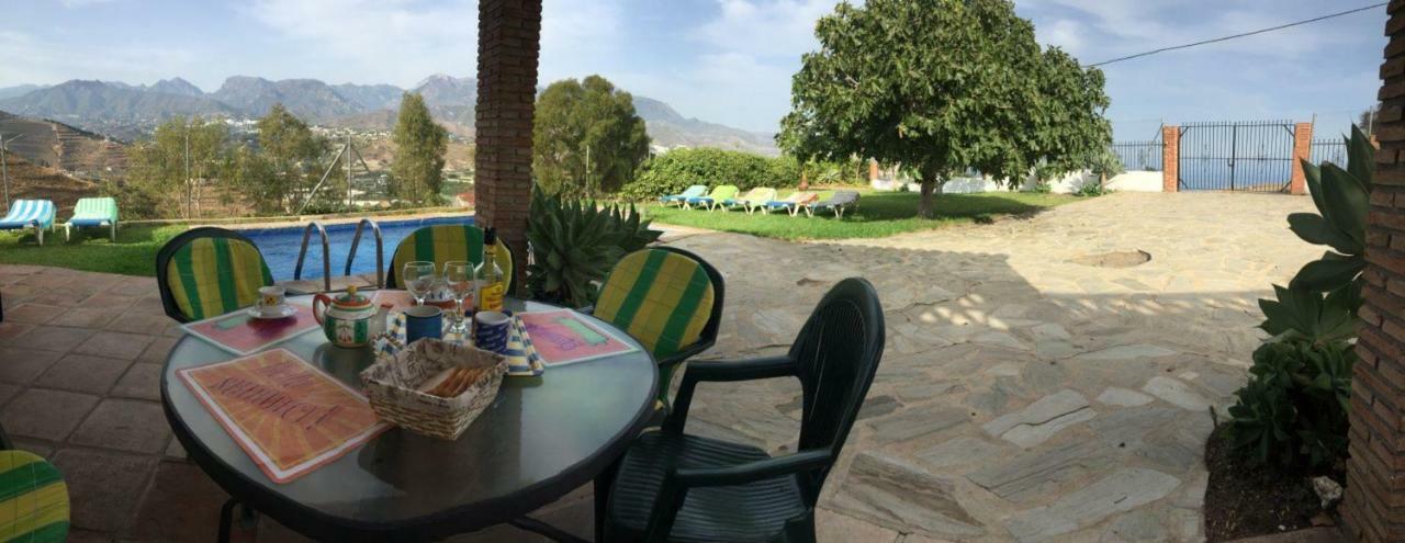 Nerja Paradise Rentals - Villa Los Girasoles Luaran gambar